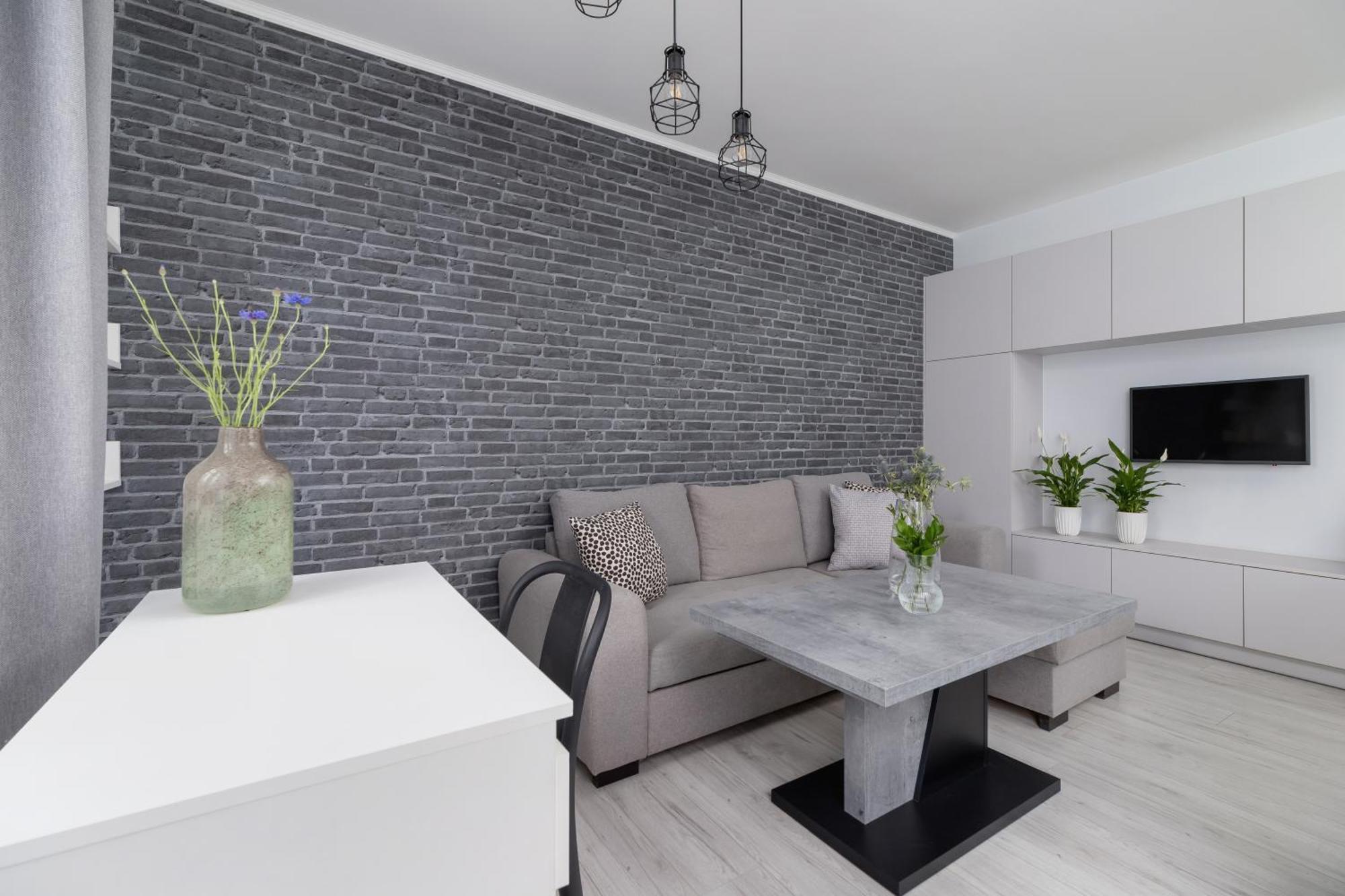 One Bedroom Apartment With A Balcony - Dietla 109 Street Краков Экстерьер фото